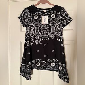 NWT LulaRoe Melissa Top
